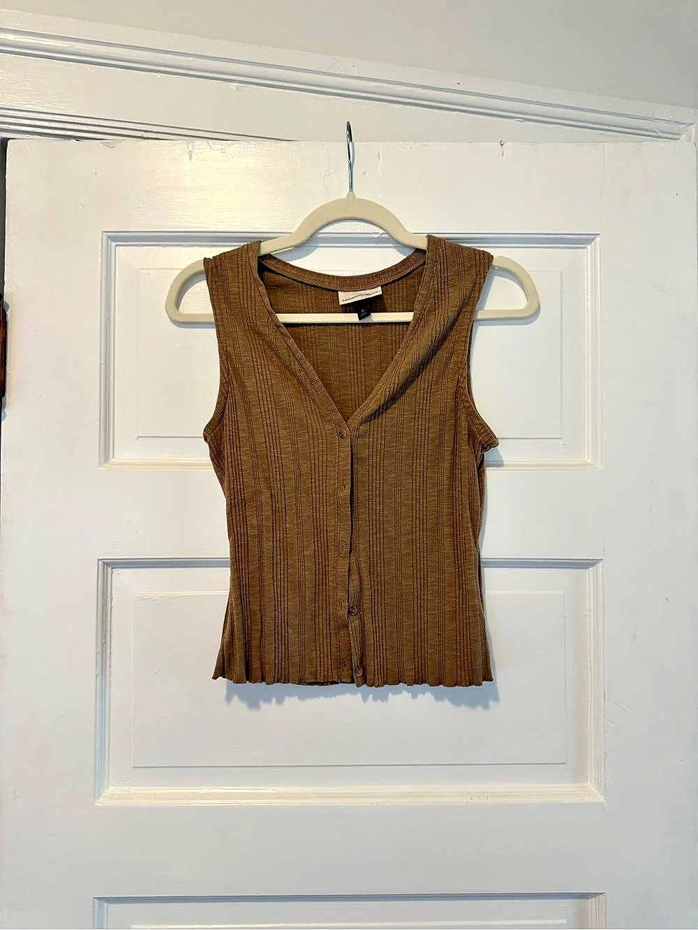 Universal Thread Ribbed Button Tank Top